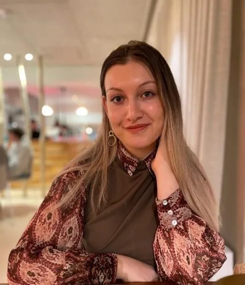 interview alumni heldb Aysel